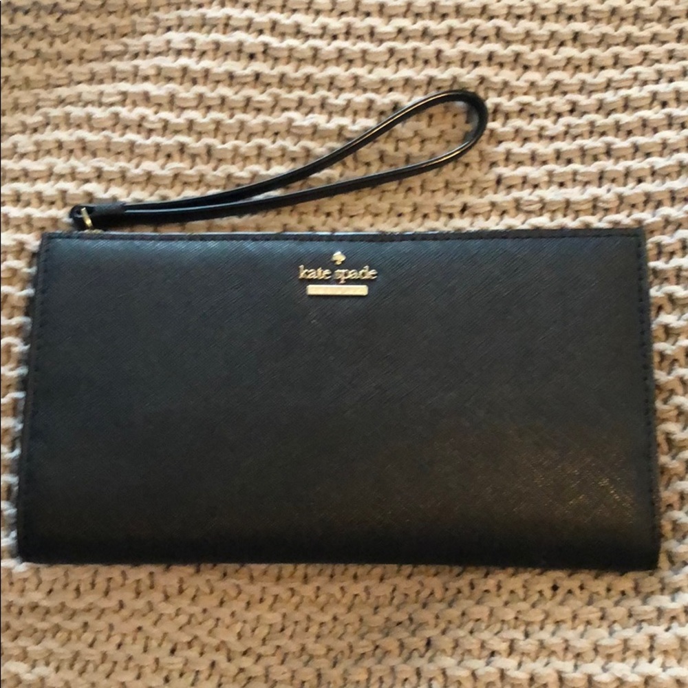 Kate Spade Cameron street Eliza wristlet